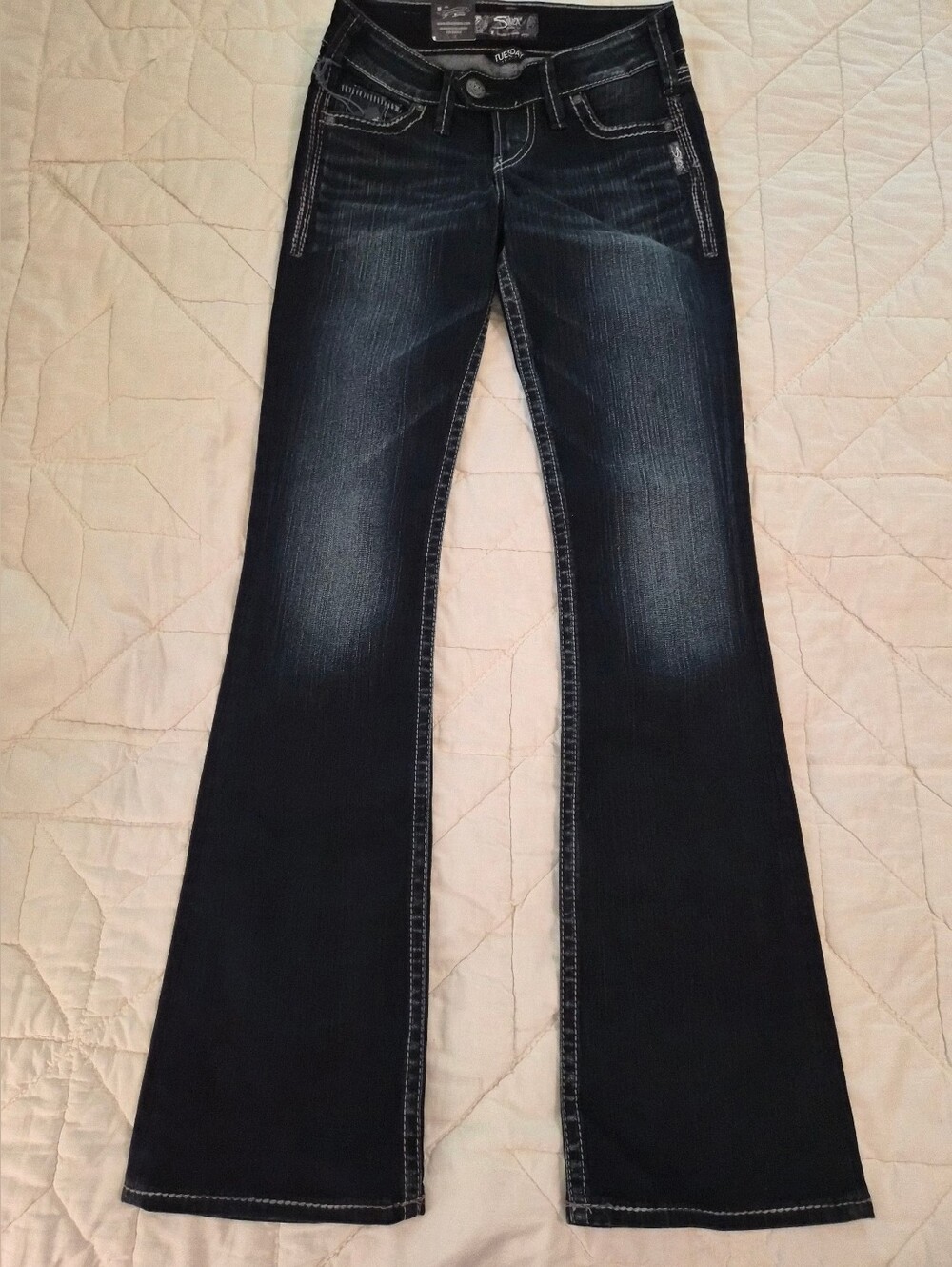 Silver Jeans 'Tuesday' Tall Bootcut- Size 24/33